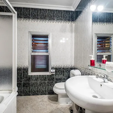 러브호텔 Hotel Gines Ginés