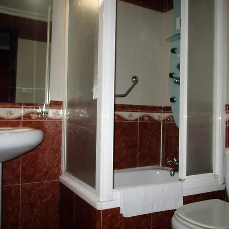 Hotel Gines Love hotel