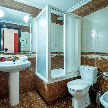 Hotel Gines Love hotel