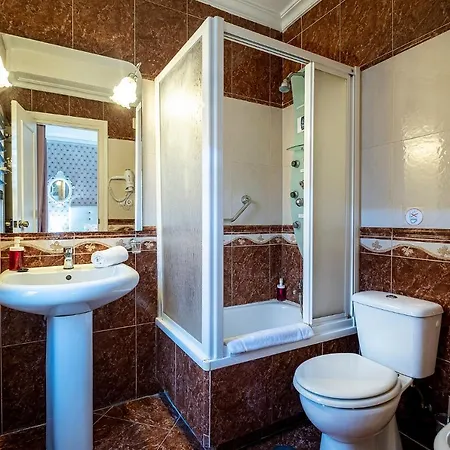 Love hotel Hotel Gines *